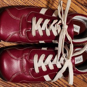 Vintage Steve Madden Spartan